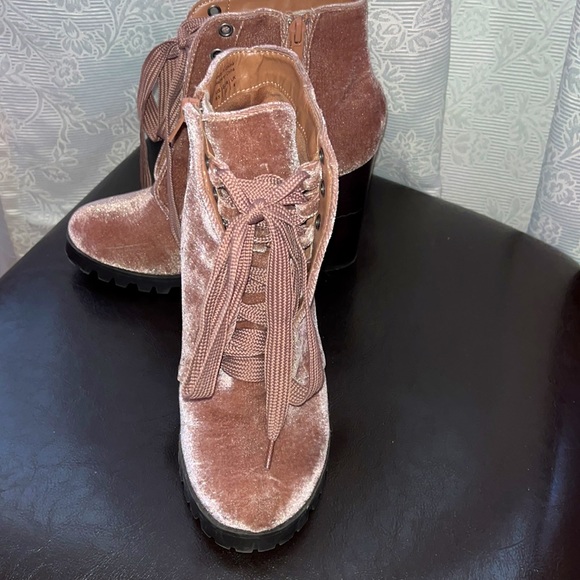 Pink Velvet boots - Picture 4 of 6